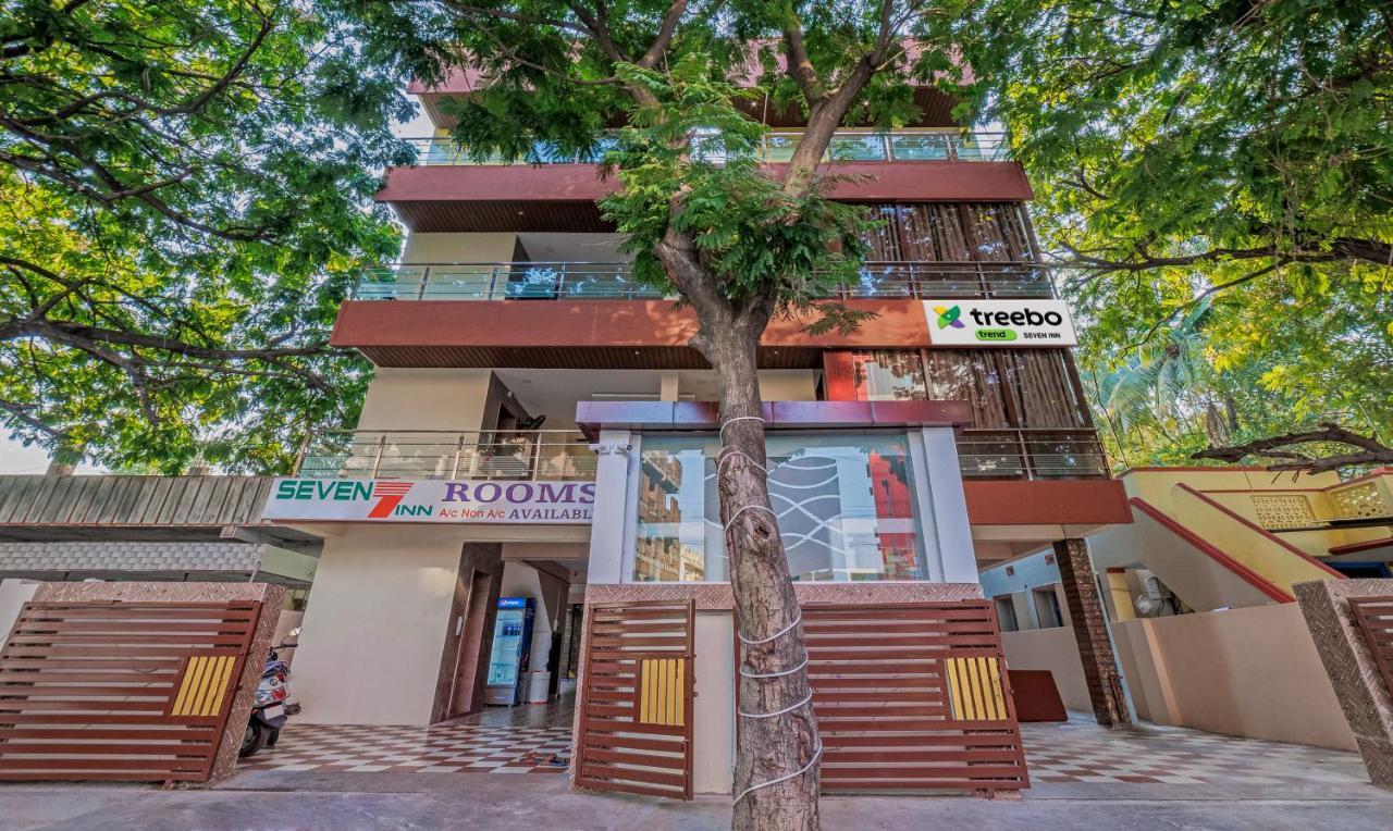 Treebo Seven Inn ตีรูปาติ ภายนอก รูปภาพ